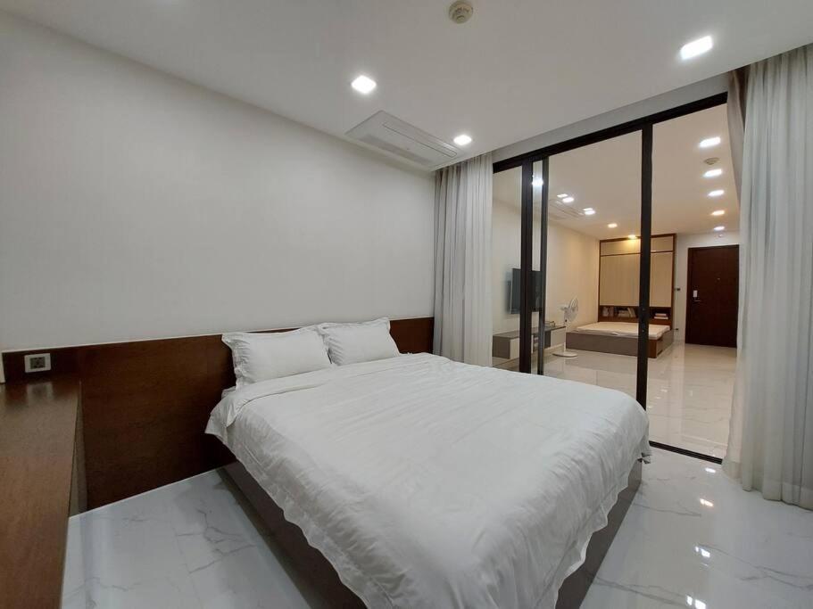 Apartment Ho Cao Cap San Bay Tsn 1